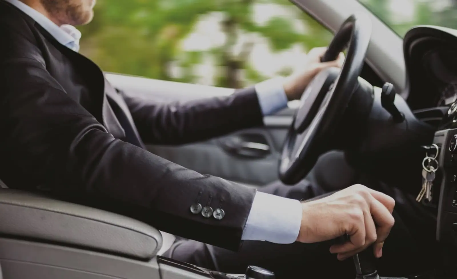 Location voiture mariage pas cher 93 Seine-Saint-Denis